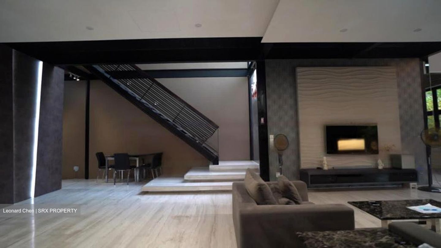 Holland Grove Drive (D10), Terrace #437921091